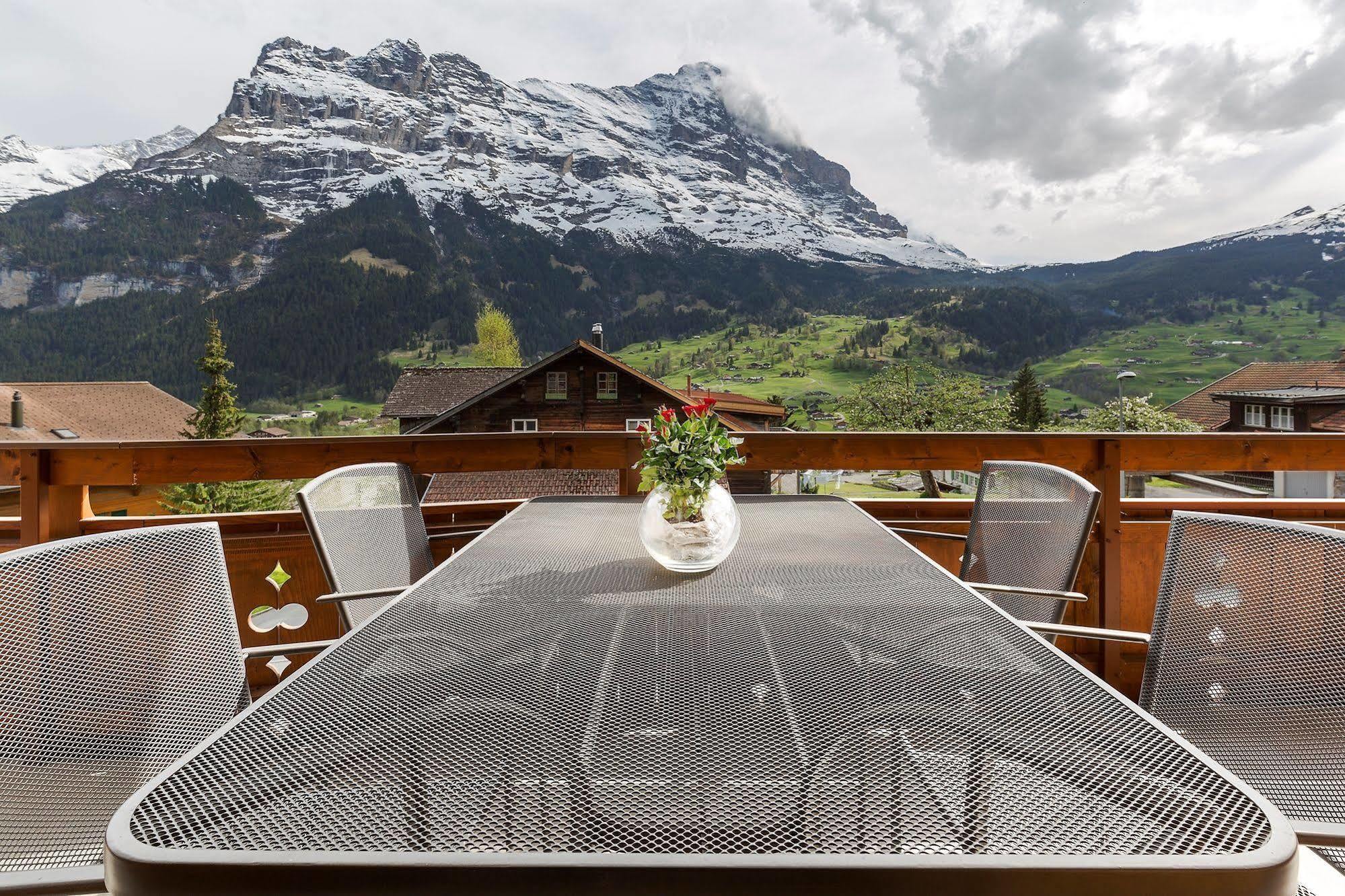 Apartment Kiwi Links - Griwa Rent Ag Grindelwald Bagian luar foto
